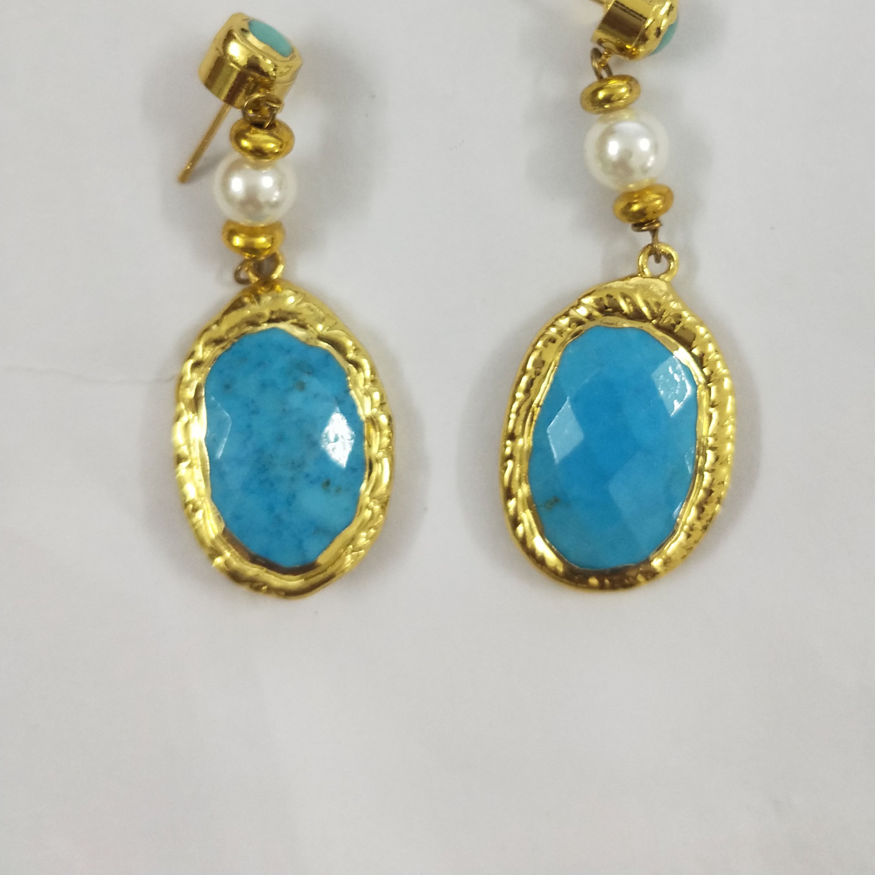 Teardrop Turquoise Earrings E3905
